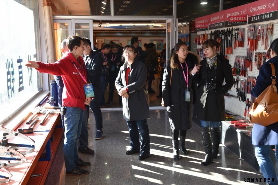 “工匠精神 山东制造”全媒体采访团莅临尊龙凯时工具(图10)